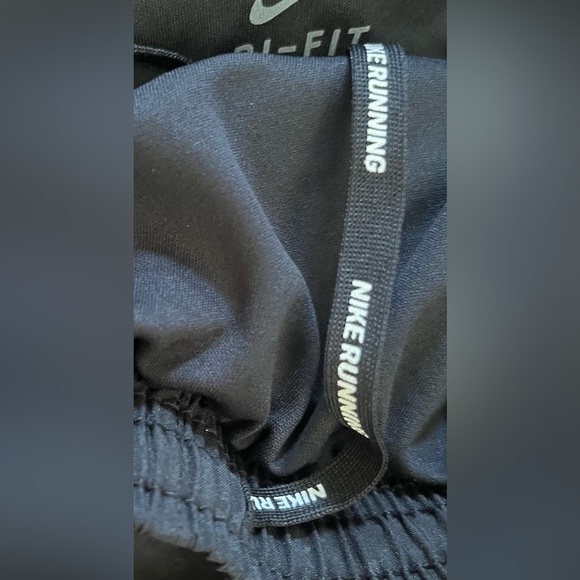 Nwt nike running shorts women sz large drifit - Picture 4 of 9